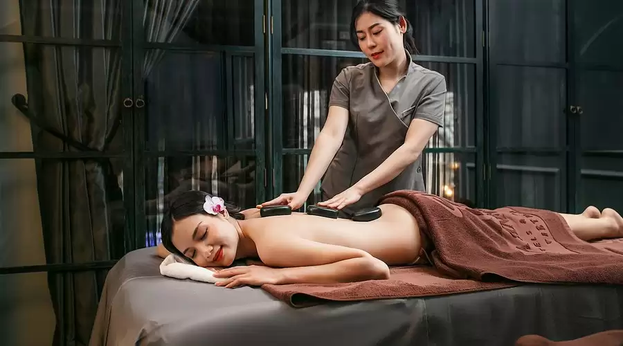 on-demand massage therapist Da Nang